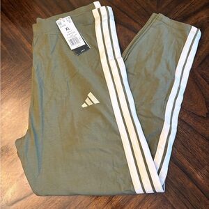 Adidas Womens 3-Stripes Single Jersey Sportswear Legging, X-Large new